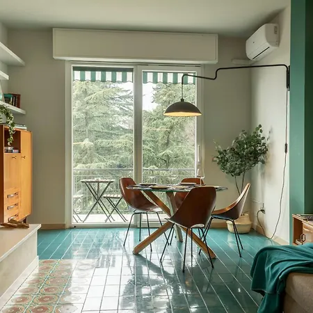 The Silky Way Apartment *
